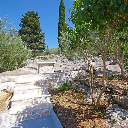 Feriehus House With Wifi - 15319 Trogir