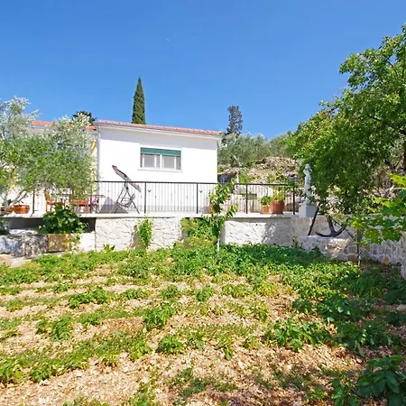 Vikendica House With Wifi - 15319 Trogir
